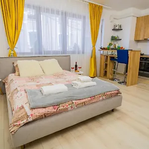 Queen Elizabeth - Ultracentral - Free Parking & Ac Appartamento Bucarest
